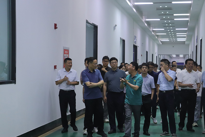 國投集團(tuán)赴縣內(nèi)標(biāo)桿企業(yè)考察學(xué)習(xí)安全生產(chǎn)工作